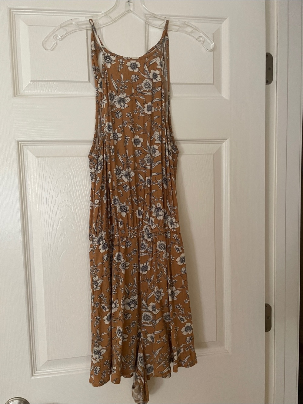 American Eagle Outfitters Women’s Floral Romper Mustard Yellow - Size Medium 🌼